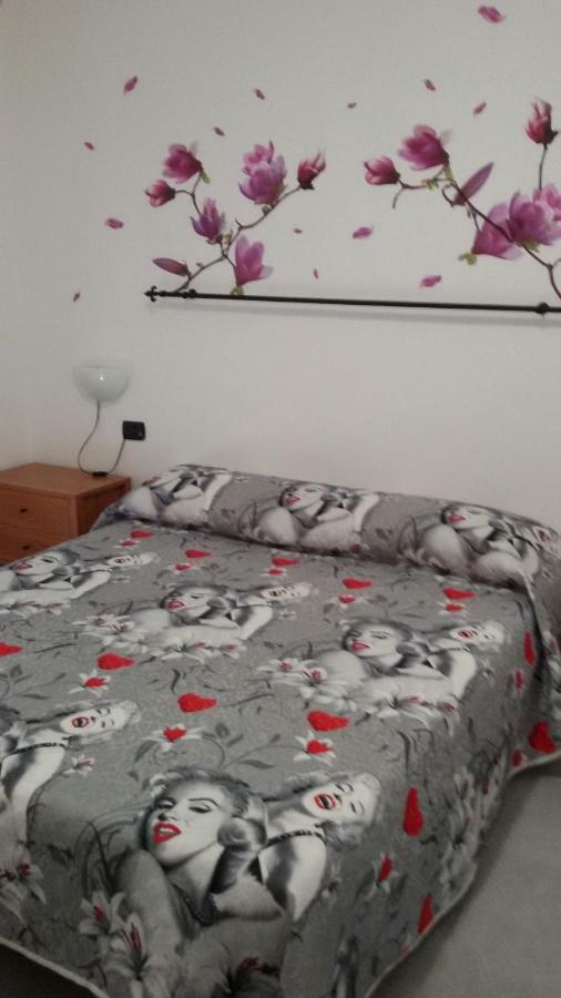 B&B Honey Rooms Saronno Exterior foto