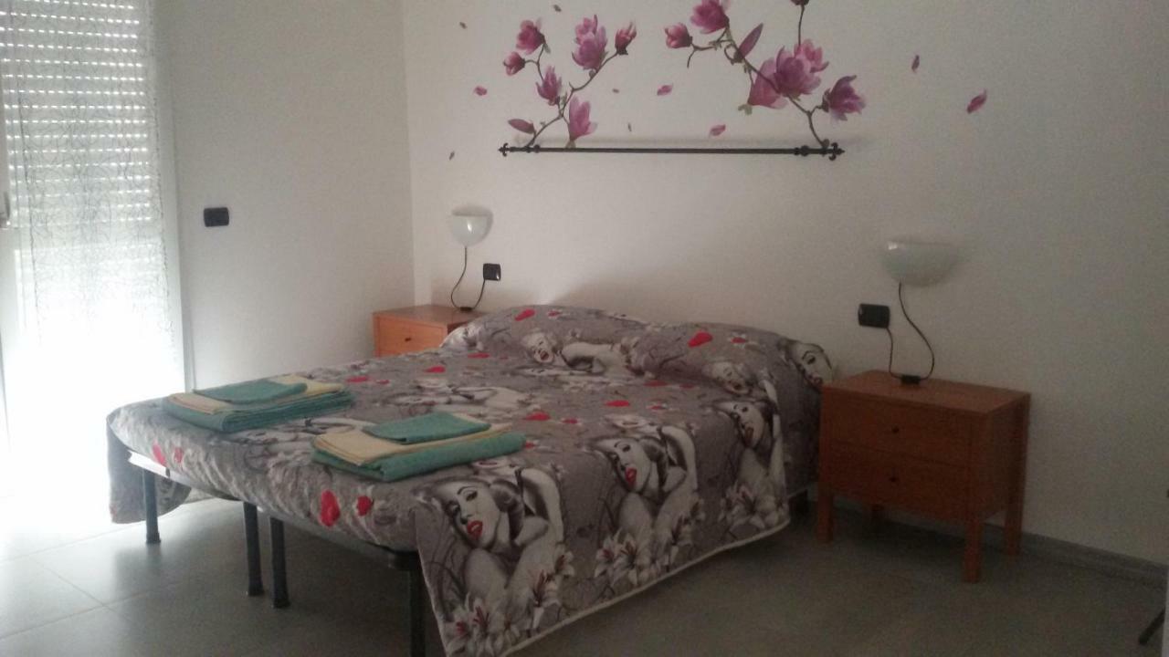 B&B Honey Rooms Saronno Exterior foto