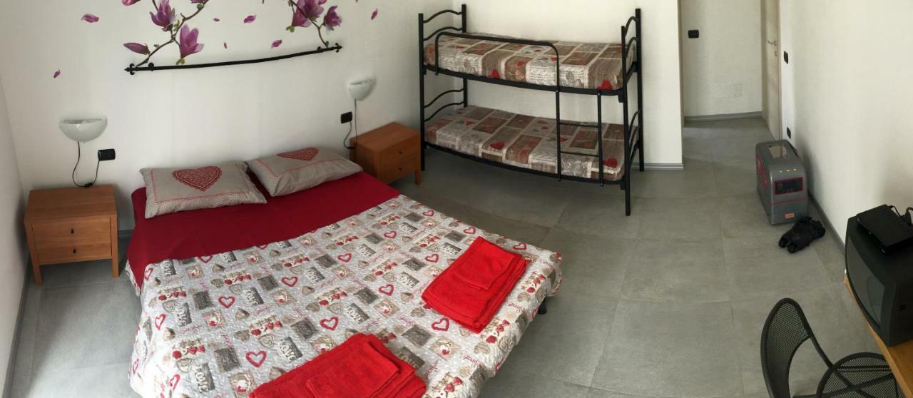 B&B Honey Rooms Saronno Exterior foto